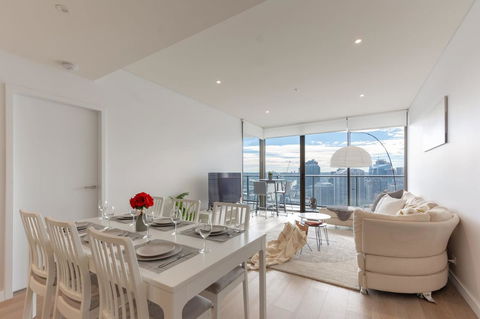 High Rise Apt In Heart Of Sydney Wt Harbour View - Accommodation Port Hedland 9