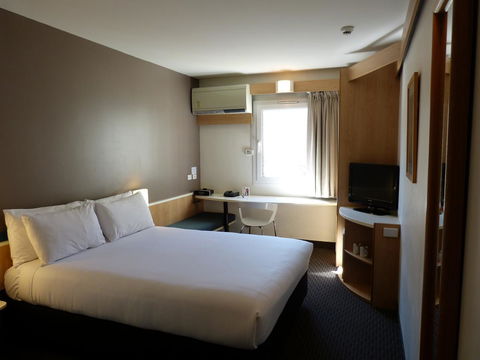 Ibis Thornleigh - Accommodation Port Hedland 3