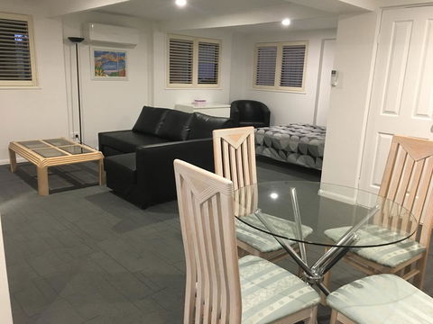 Arena Blanca Studio Apartment - Accommodation Port Hedland 10