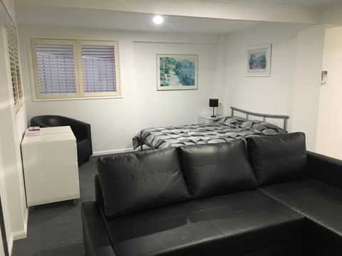 Arena Blanca Studio Apartment - Accommodation Port Hedland 6