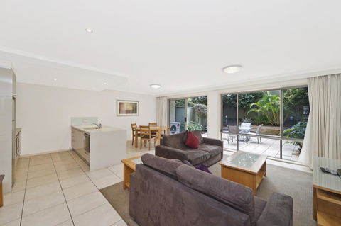 Flynns Beach Resort - Accommodation Port Hedland 2