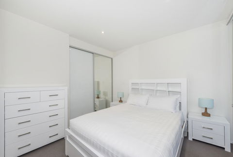 Lakefront 116 Kingston ACT - Accommodation Port Hedland 6