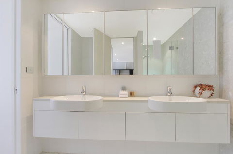 Lakefront 116 Kingston ACT - Accommodation Port Hedland 19