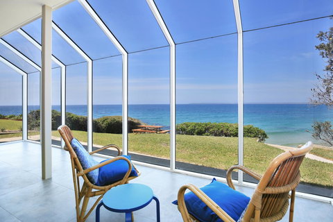 Neptune I Absolute Beachfront I Stunning Views - Accommodation Port Hedland 1