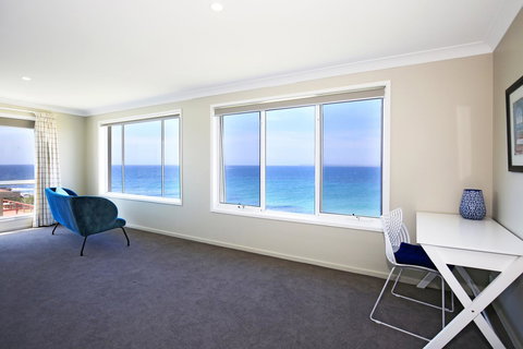 Neptune I Absolute Beachfront I Stunning Views - Accommodation Port Hedland 12