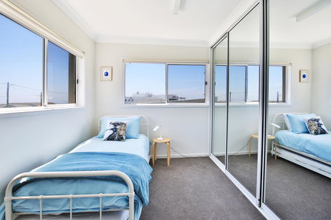 Neptune I Absolute Beachfront I Stunning Views - Accommodation Port Hedland 14
