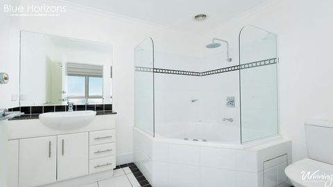 Blue Horizons, Unit 808, 41-45 Shoal Bay Road - Accommodation Port Hedland 14