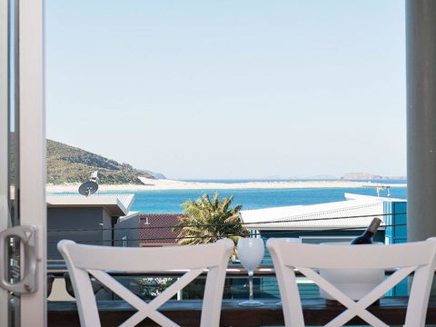 Blue View @ Fingal Bay - Accommodation Port Hedland 13