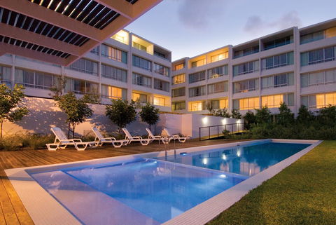 Oaks Nelson Bay Lure Suites - Accommodation Port Hedland 0