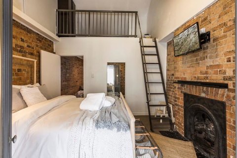 Chippendale Â· Quaint 1880â€™s Sydney Chippendale Terrace House - Accommodation Port Hedland 1