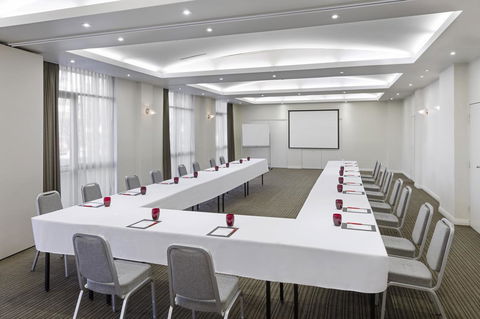 Mercure Newcastle - Accommodation Port Hedland 20