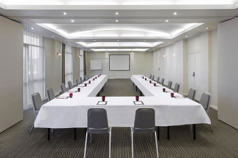 Mercure Newcastle - Accommodation Port Hedland 21