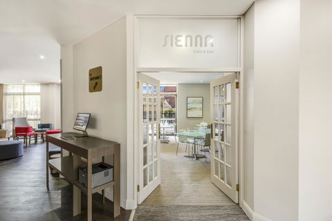 Mercure Newcastle - Accommodation Port Hedland 16