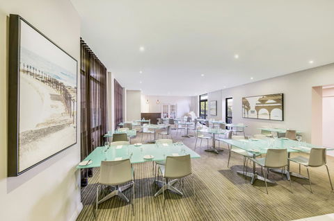 Mercure Newcastle - Accommodation Port Hedland 12