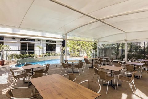 Mercure Newcastle - Accommodation Port Hedland 2