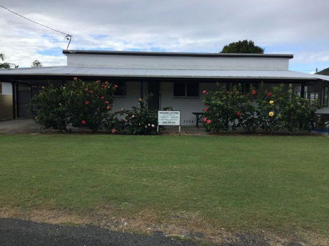 Hat Head Beach Cottage 1 - Accommodation Port Hedland 0