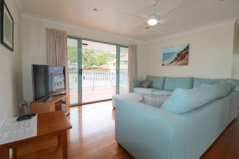 Anglesea, 17 Hodgson Street - Accommodation Port Hedland 2