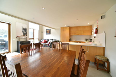 Snowstream 4 - Accommodation Port Hedland 9