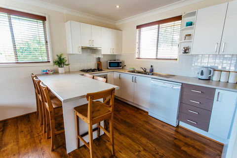 Sunbaker Pet Friendly Awards Finalist 4 Mins Walk To Culburra Beach - Accommodation Port Hedland 15