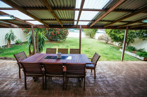 Sunbaker Pet Friendly Awards Finalist 4 Mins Walk To Culburra Beach - Accommodation Port Hedland 29