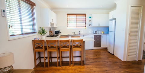Sunbaker Pet Friendly Awards Finalist 4 Mins Walk To Culburra Beach - Accommodation Port Hedland 13