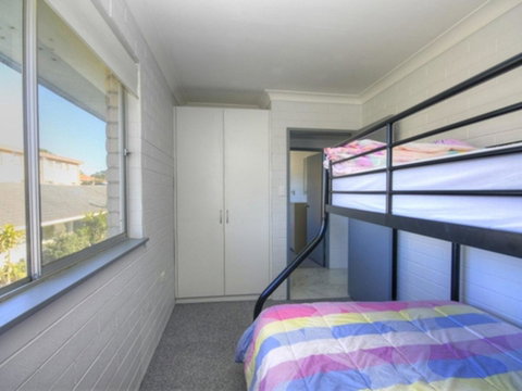 45 Wharf Street - Whole House - Accommodation Port Hedland 4