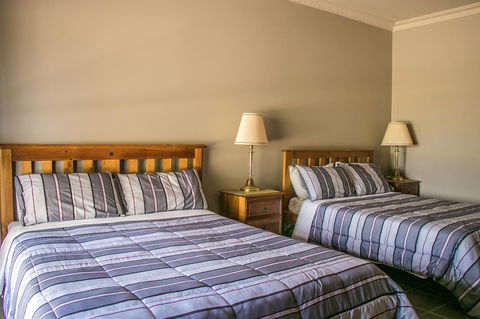 Ironstone Estate Lovedale - Accommodation Port Hedland 11