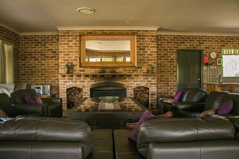 Ironstone Estate Lovedale - Accommodation Port Hedland 25