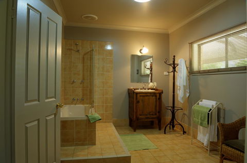 Ironstone Estate Lovedale - Accommodation Port Hedland 32