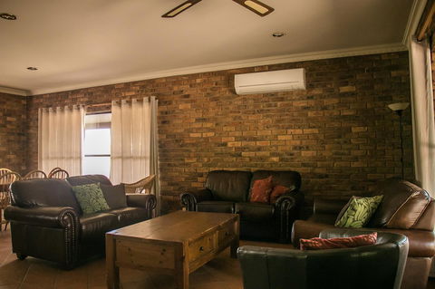 Ironstone Estate Lovedale - Accommodation Port Hedland 16