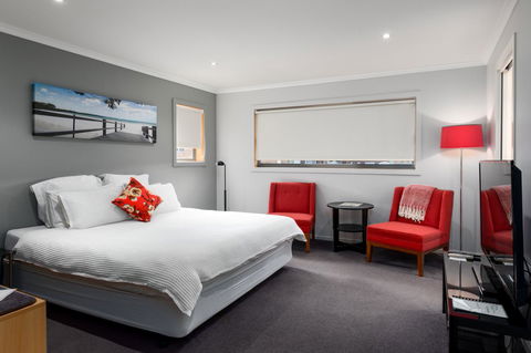 The Edgewater On Greville - Accommodation Port Hedland 4