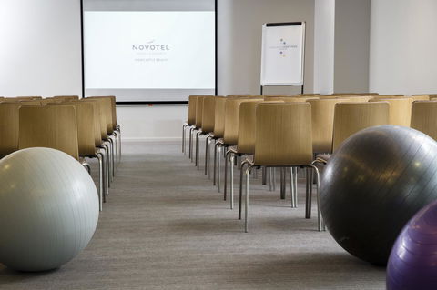Novotel Newcastle Beach - Accommodation Port Hedland 20