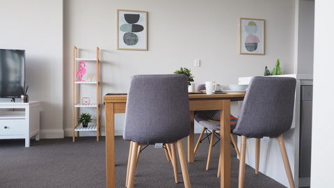 Skygarden Olympic Park View 2 Bedroom Apartment - Accommodation Port Hedland 40