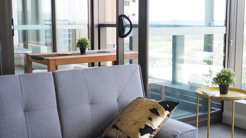 Skygarden Olympic Park View 2 Bedroom Apartment - Accommodation Port Hedland 6