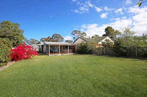 Hayes Beach House I Award Winner I 4 Mins To Beach - Accommodation Port Hedland 8