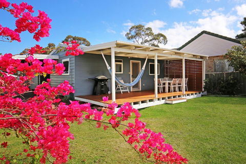 Hayes Beach House I Award Winner I 4 Mins To Beach - Accommodation Port Hedland 0