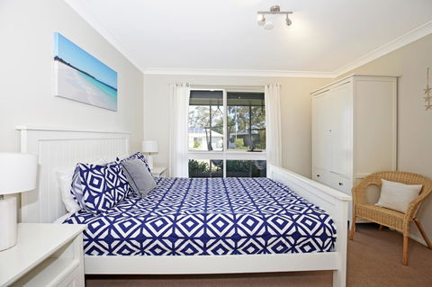 Hayes Beach House I Award Winner I 4 Mins To Beach - Accommodation Port Hedland 3