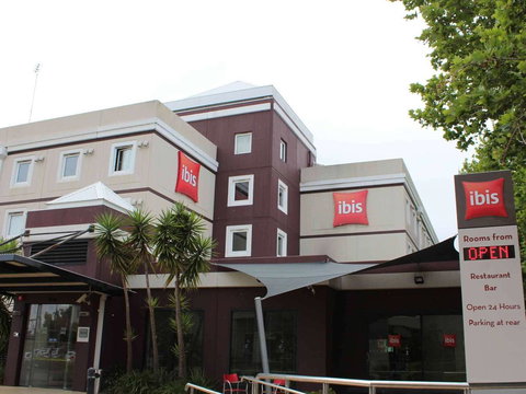 Ibis Newcastle - Accommodation Port Hedland 0