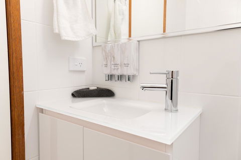 Sapphire Waters Motor Inn - Accommodation Port Hedland 1