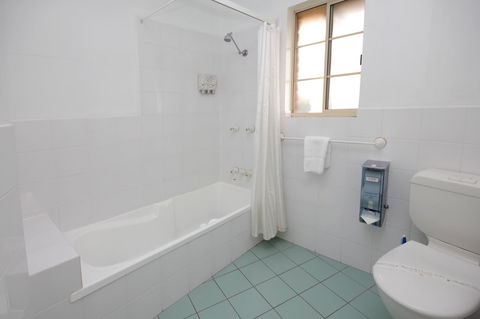 Sapphire Waters Motor Inn - Accommodation Port Hedland 18