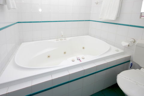 Sapphire Waters Motor Inn - Accommodation Port Hedland 25