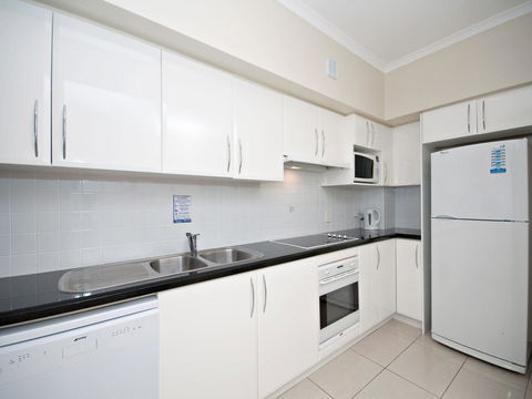 Messines Street, Breakwater Apartment, 104 - Accommodation Port Hedland 4