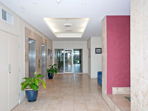 Messines Street, Breakwater Apartment, 104 - Accommodation Port Hedland 14