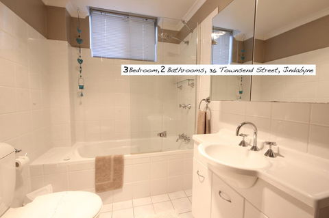 Full Circle Apartments - Accommodation Port Hedland 13