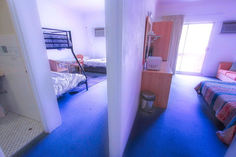 Rest Easy Motel - Accommodation Port Hedland 14