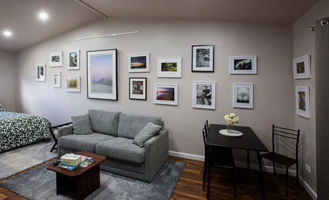 Pound Creek Gallery - Accommodation Port Hedland 3