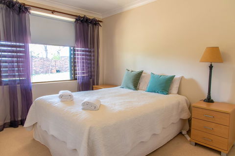 Belmont - Accommodation Port Hedland 8