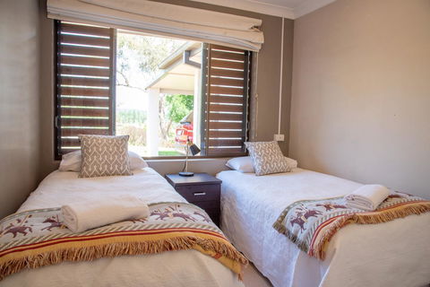 Belmont - Accommodation Port Hedland 7