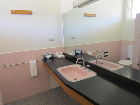 Allonville Gardens Motel - Accommodation Port Hedland 18