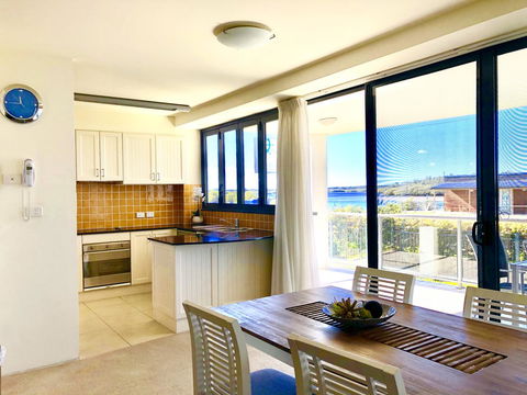 Boathouse Resort (Water Front) - Accommodation Port Hedland 1
